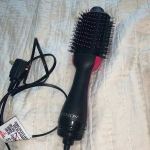 Revlon Pro Collection Salon One-Step Hair Dryer